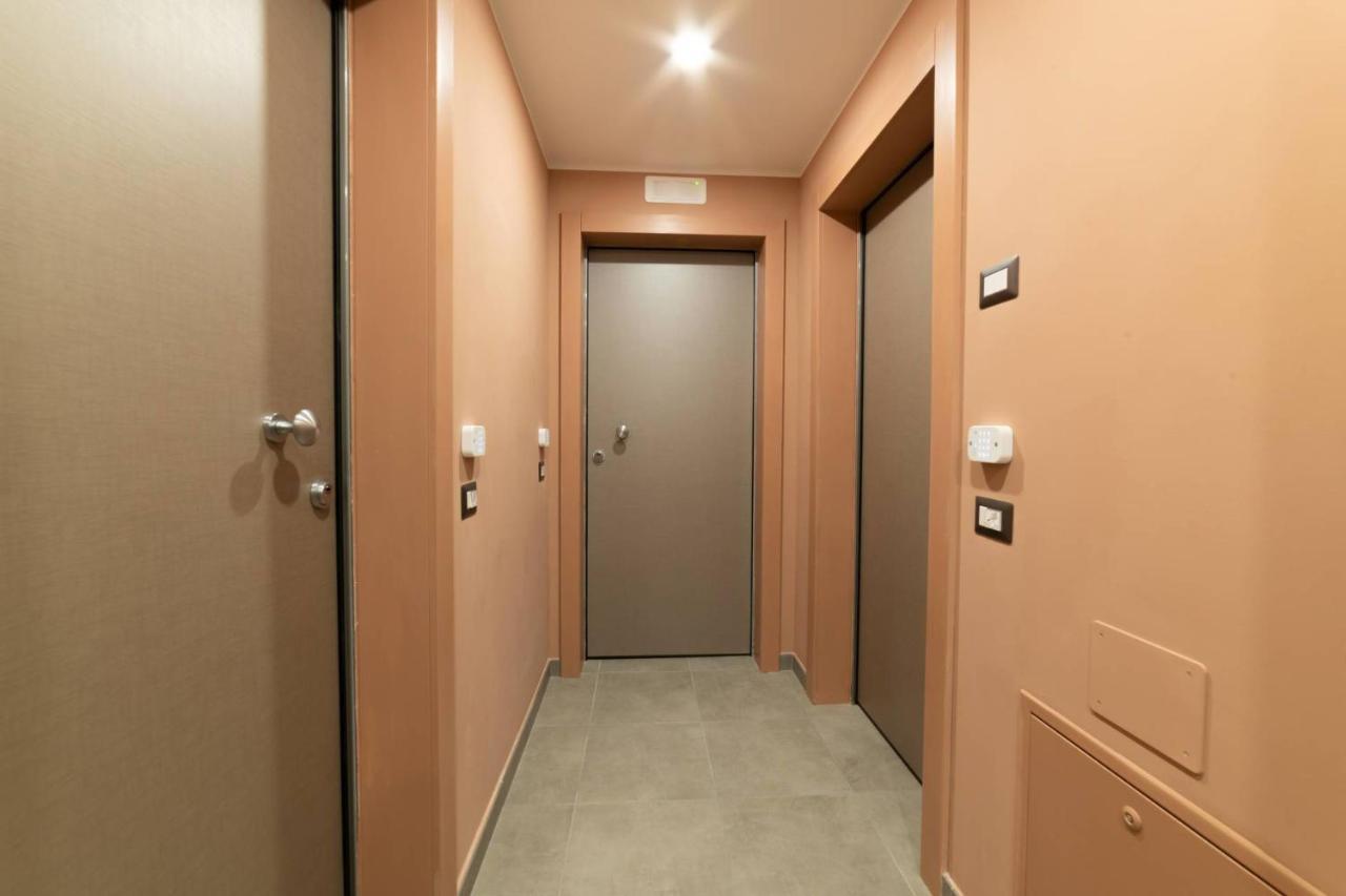 Apartment Cityu - Milano 25 Centro Con Parcheggio Privato Gratuito *